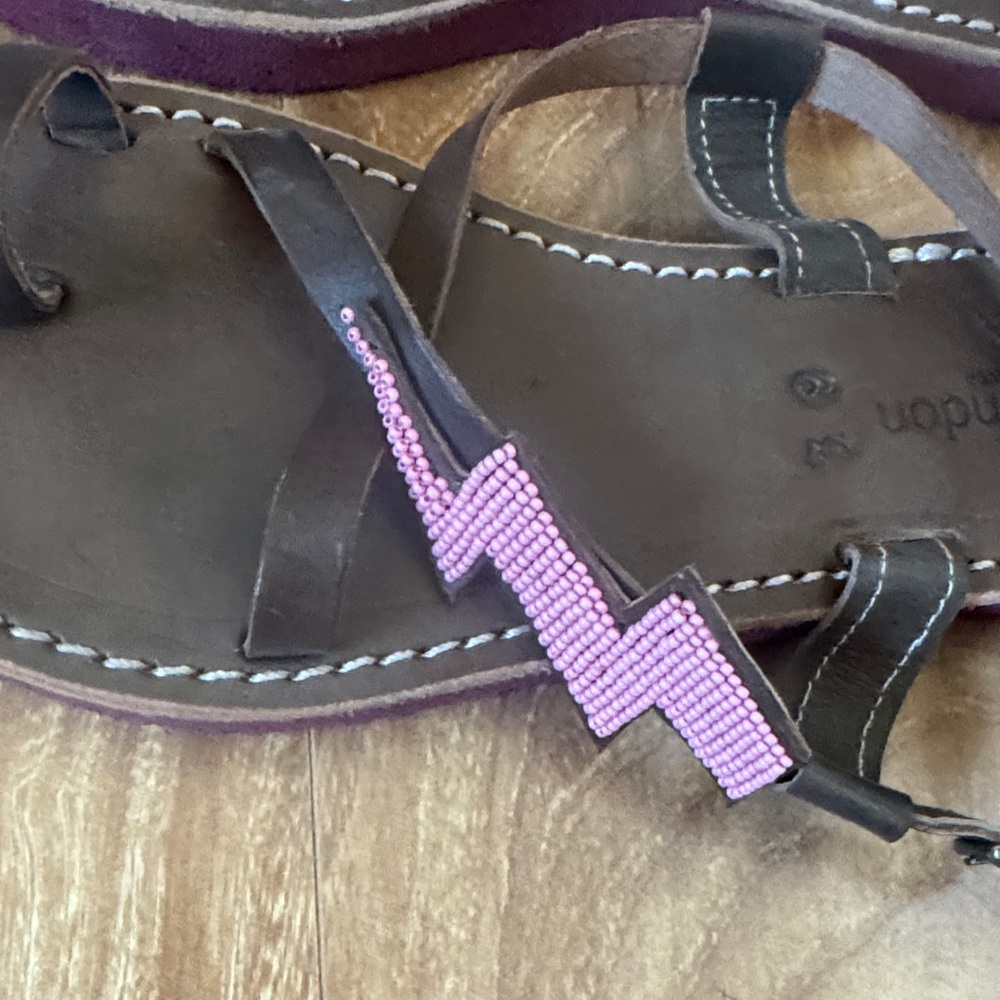 Laidback London summer sandals as 39 Handmade - Picture 3 of 4